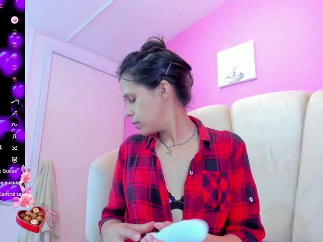 mitzukywinteer live room