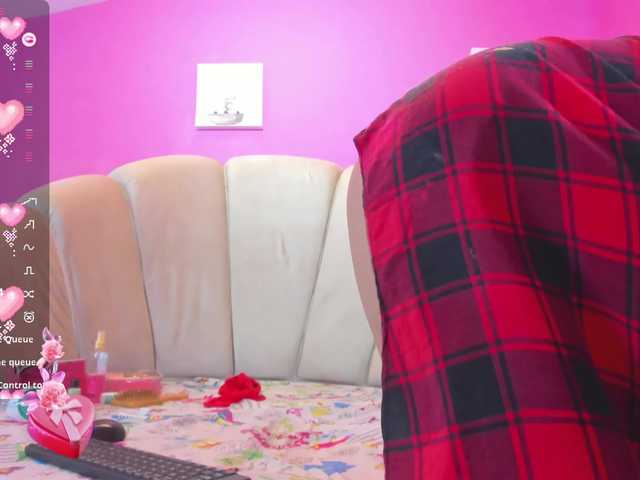 mitzukywinteer's BongaCams show and profile