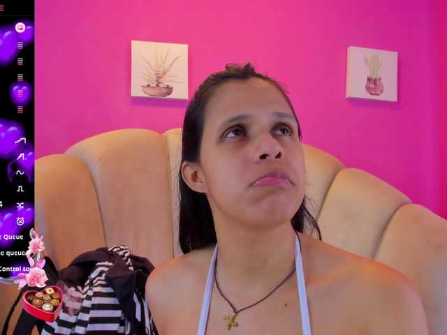 mitzukywinteer live room