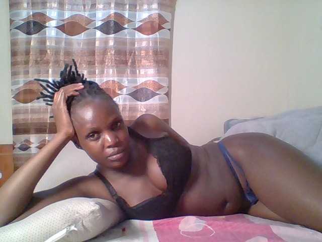 Hot-sexy-bitch webcam