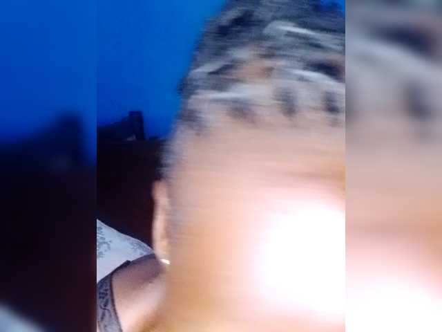 Hot-sexy-bitch's BongaCams show and profile