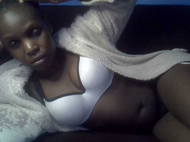 Hot-sexy-bitch's BongaCams show and profile