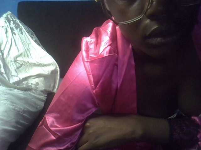 Hot-sexy-bitch's BongaCams show and profile