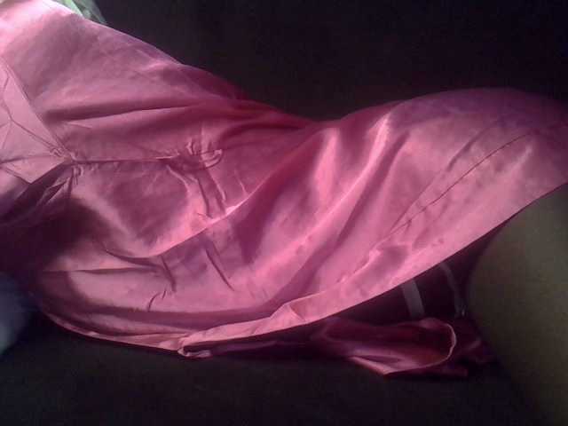 Hot-sexy-bitch's BongaCams show and profile