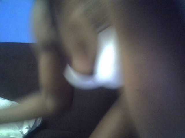 Hot-sexy-bitch webcam