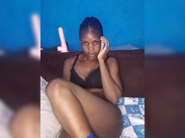 Hot-sexy-bitch's BongaCams show and profile