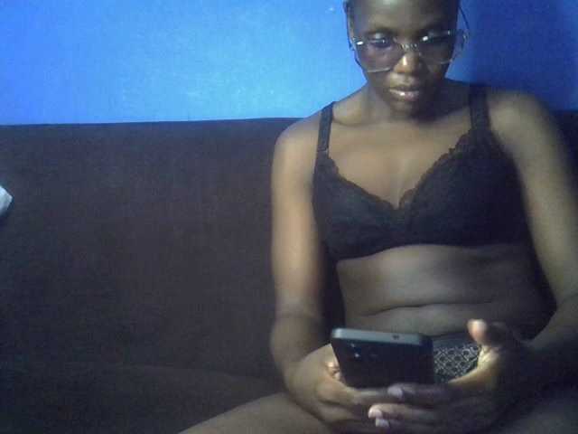 Hot-sexy-bitch's BongaCams show and profile