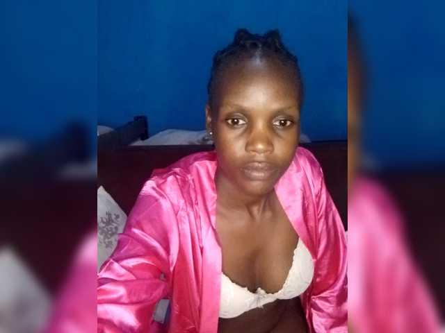 Hot-sexy-bitch's BongaCams show and profile