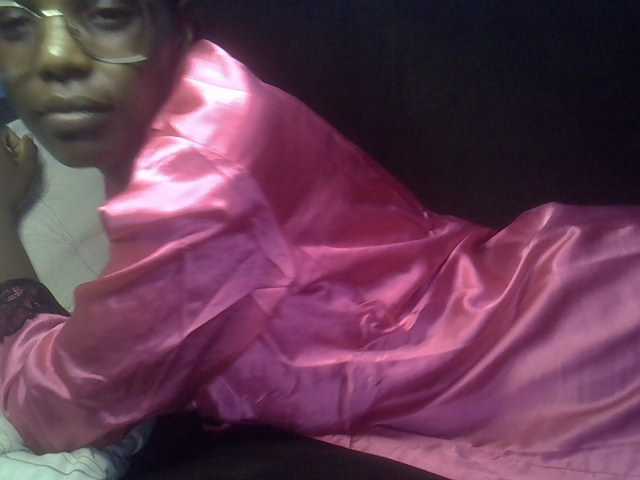 Hot-sexy-bitch's BongaCams show and profile