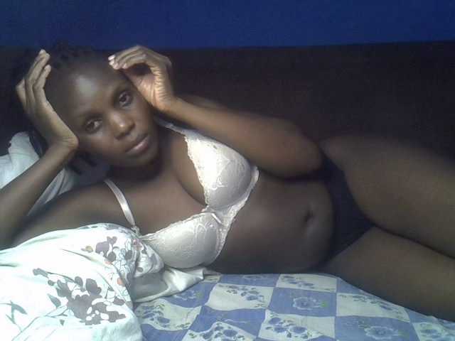 Hot-sexy-bitch webcam