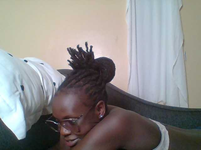 Hot-sexy-bitch's BongaCams show and profile