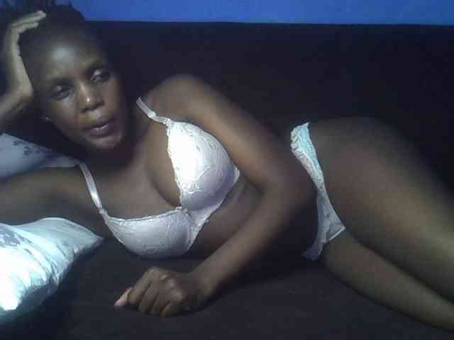 Hot-sexy-bitch webcam