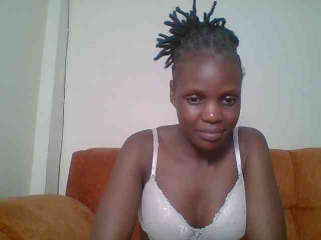 Hot-sexy-bitch webcam