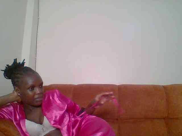 Hot-sexy-bitch webcam