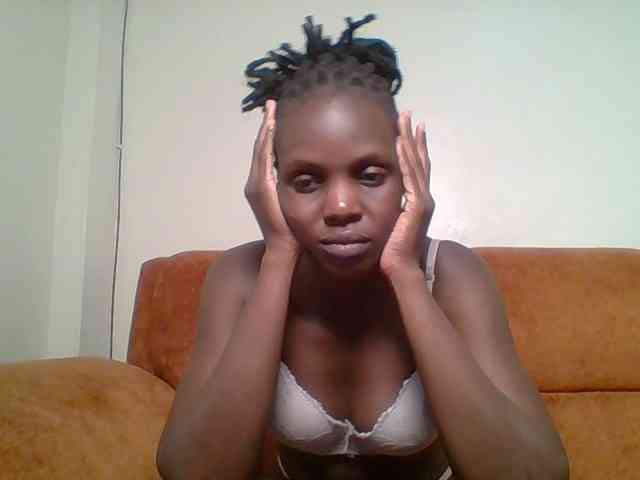 Hot-sexy-bitch webcam