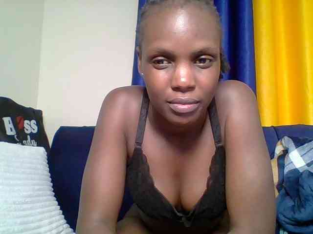 Hot-sexy-bitch webcam