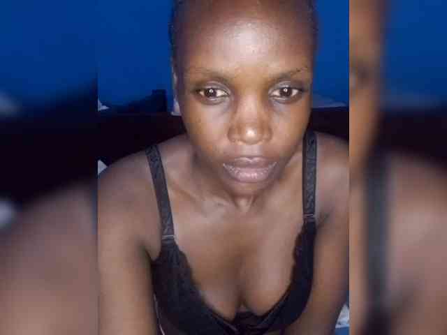 Hot-sexy-bitch webcam