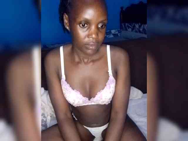 Hot-sexy-bitch webcam