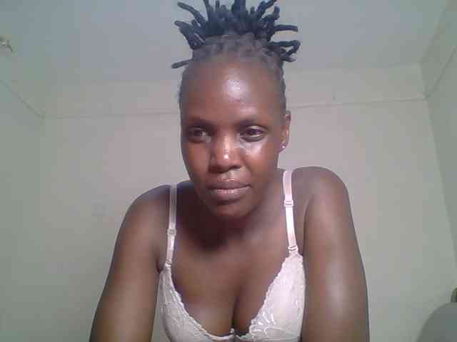 Hot-sexy-bitch webcam