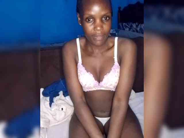 Hot-sexy-bitch webcam