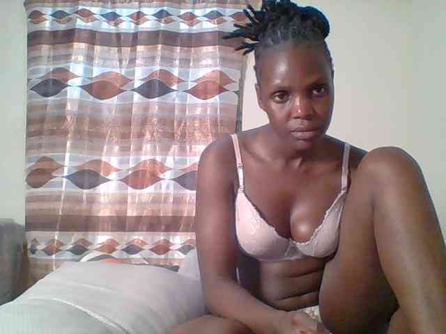 Hot-sexy-bitch webcam