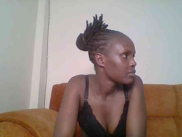 Hot-sexy-bitch webcam