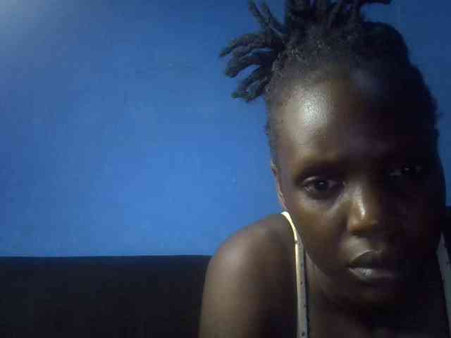 Hot-sexy-bitch Live Webcam on BongaCams