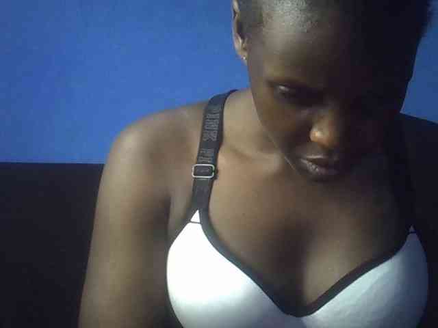 Hot-sexy-bitch webcam