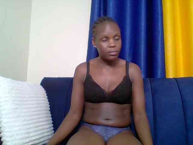 Hot-sexy-bitch webcam