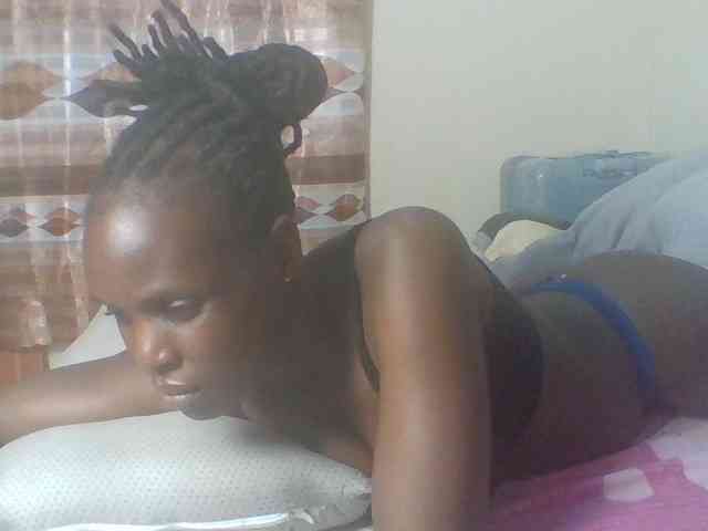 Hot-sexy-bitch webcam