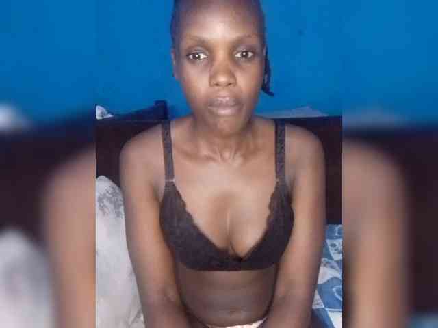 Hot-sexy-bitch webcam