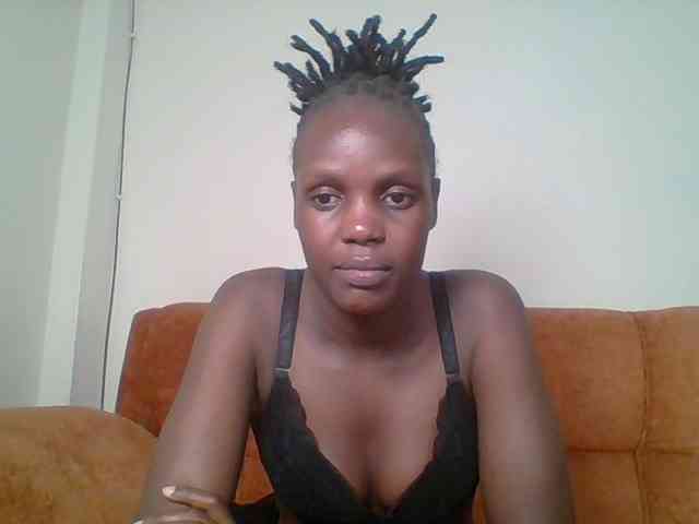 Hot-sexy-bitch webcam