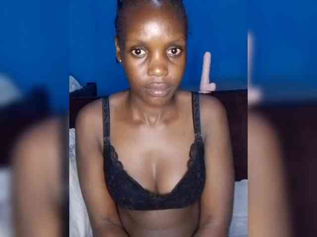 Hot-sexy-bitch webcam