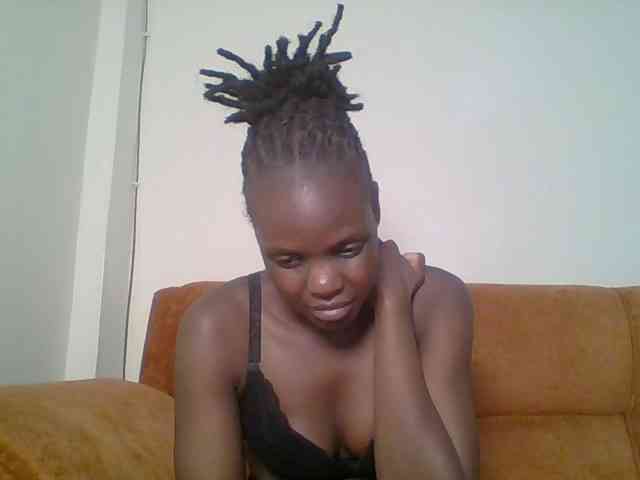 Hot-sexy-bitch webcam