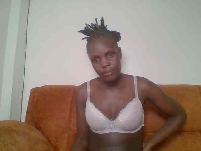 Hot-sexy-bitch webcam