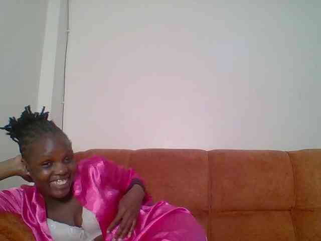 Hot-sexy-bitch webcam