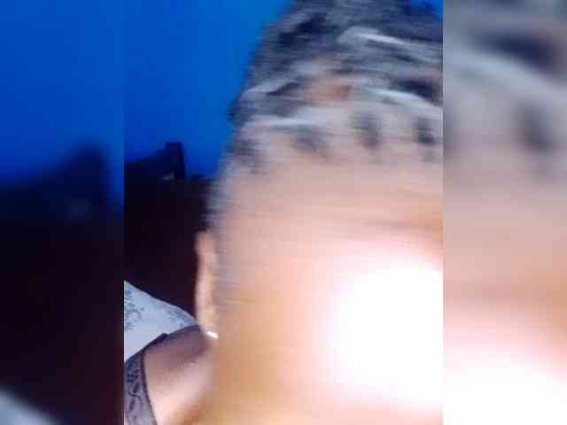 Hot-sexy-bitch webcam