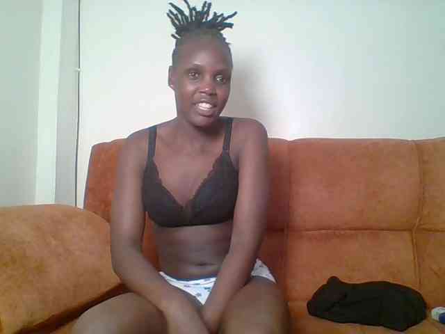 Hot-sexy-bitch webcam