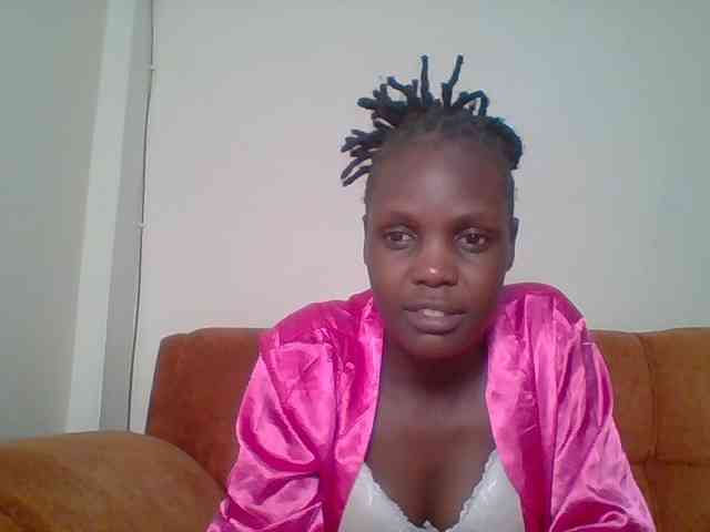 Hot-sexy-bitch webcam