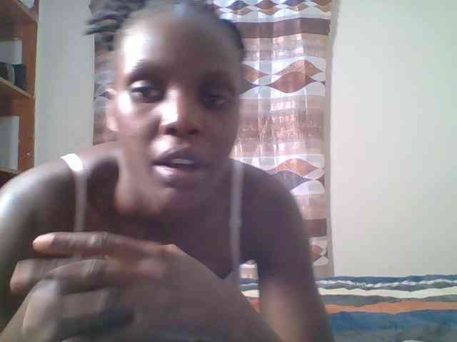 Hot-sexy-bitch webcam