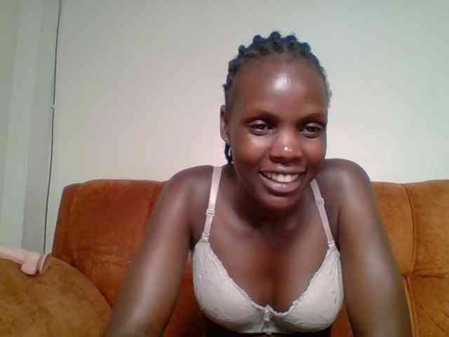 Hot-sexy-bitch webcam