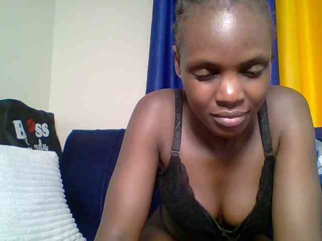 Hot-sexy-bitch webcam