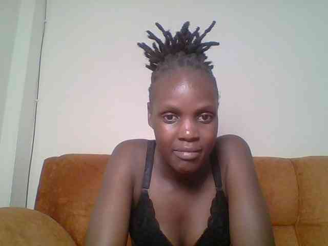 Hot-sexy-bitch webcam