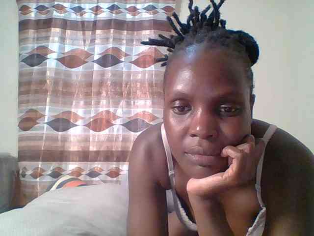 Hot-sexy-bitch webcam