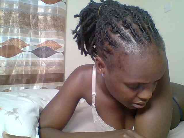 Hot-sexy-bitch webcam