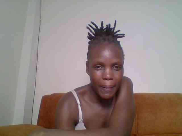 Hot-sexy-bitch webcam