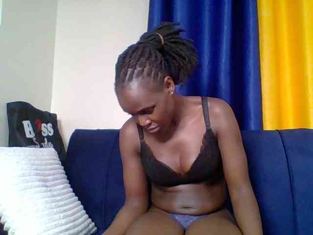 Hot-sexy-bitch webcam