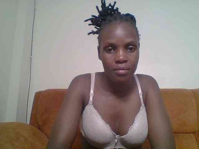 Hot-sexy-bitch webcam