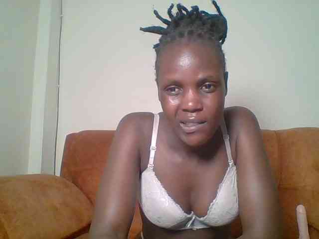 Hot-sexy-bitch webcam