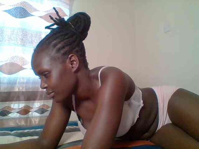 Hot-sexy-bitch webcam